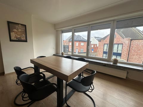 Spacious Apartment next to Port of Antwerp Apartment in Antwerp