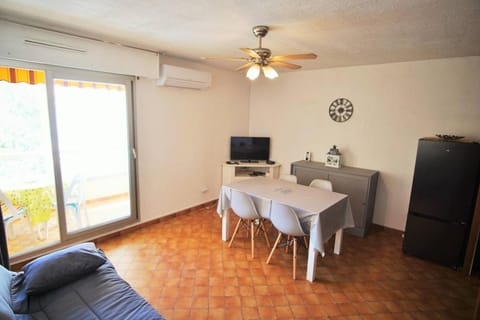 Appartement 4 couchages à 100 M de la Plage Apartment in La Seyne-sur-Mer