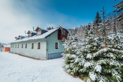 Property building, Winter