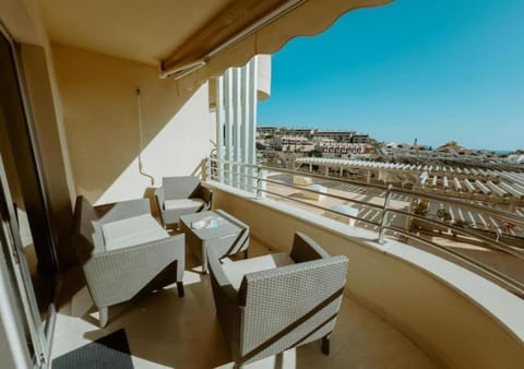 Balcony/Terrace, Seating area
