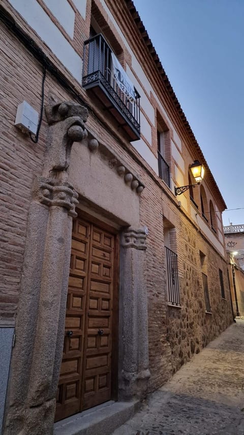 Property building, Street view