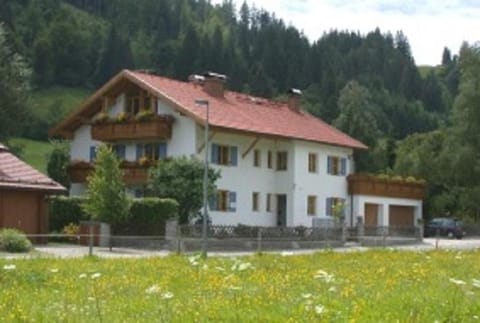 Ferienwohnung Aletsee Apartment in Pfronten