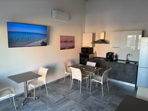 Coffee/tea facilities, Seating area