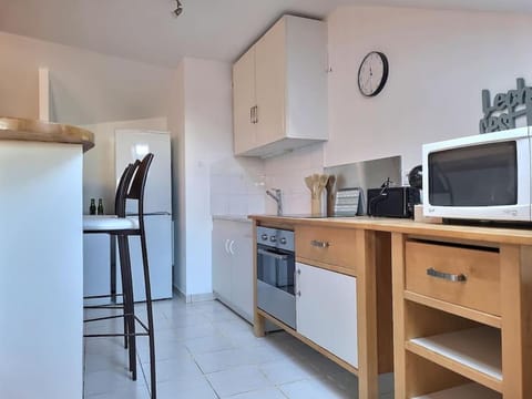 Le Cosy à Quatre *Gare*Wifi*Paris*Disney* Apartment in Noisy-le-Grand