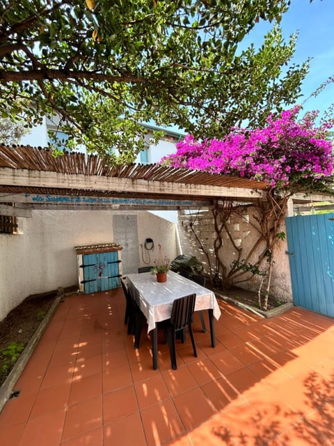 Patio, Spring, Day, Garden, View (from property/room), Balcony/Terrace, Dining area, Garden view