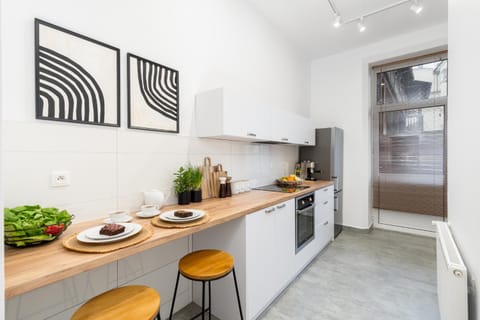 Kitchen or kitchenette, oven, stove