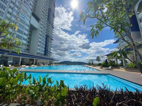 Garden, Pool view