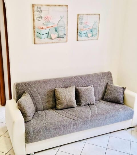 Living room, Seating area, Internal: Not applicable to any particular room