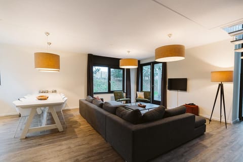 Luxe Villa op park Duinzicht (huis 704) - Ouddorp House in Ouddorp