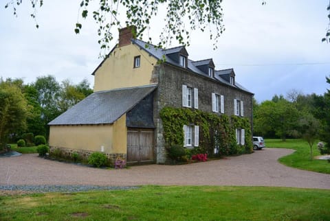 Domaine de la Basse Orme Bed and Breakfast in Brittany