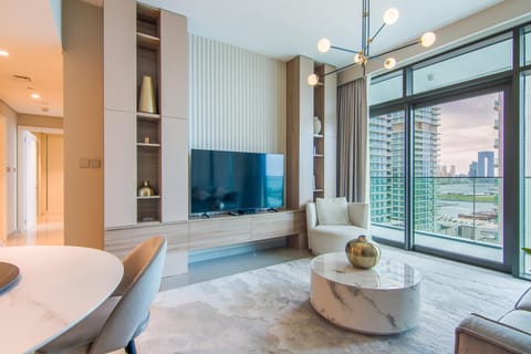 Communal lounge/ TV room, TV and multimedia, Living room, Photo of the whole room, Seating area