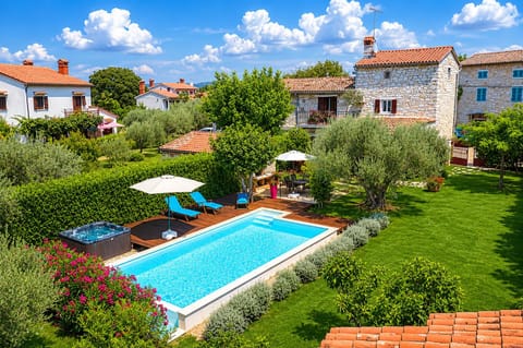 Property building, Day, Natural landscape, Garden, Garden view, Pool view, Swimming pool, sunbed