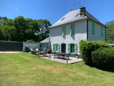 Property building, Garden
