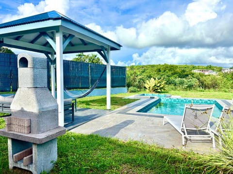 Patio, BBQ facilities, Garden, Pool view, Swimming pool, sunbed