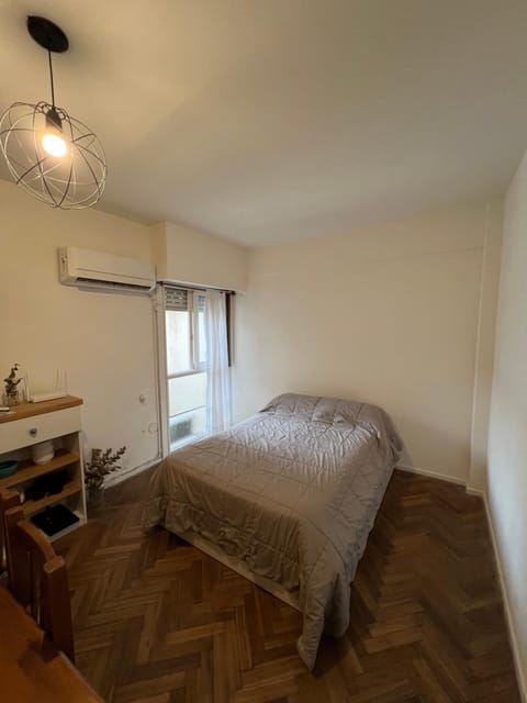 Bed, air conditioner