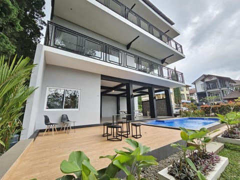 Property building, View (from property/room), Balcony/Terrace, Pool view, Swimming pool