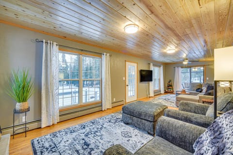 Charming Butternut Lake Getaway with Deck and Dock! House in Wisconsin