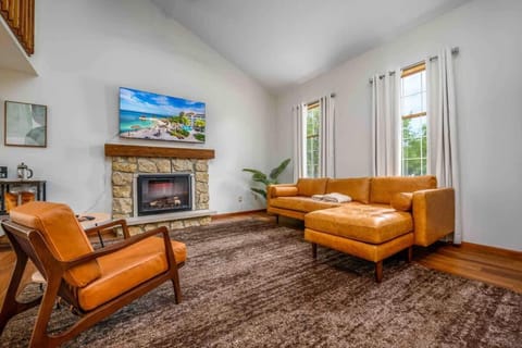 TV and multimedia, Living room, Seating area