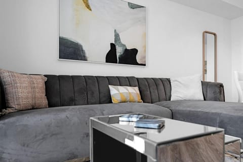 Tranquil 1 Bed Escape in Doral With Free Parking Apartment in Doral