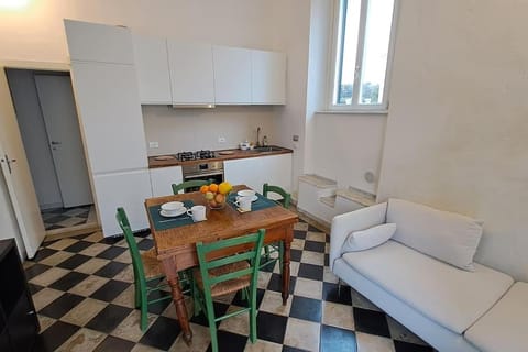 Davantialmare Apartment in Livorno