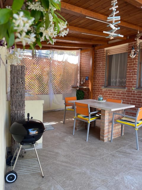 Villetta Brick Apartment in Tuscany