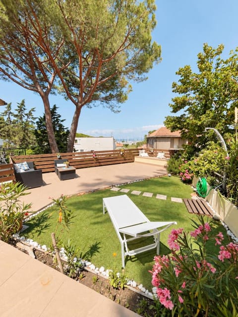 Spring, Natural landscape, Garden, Garden view, Sea view