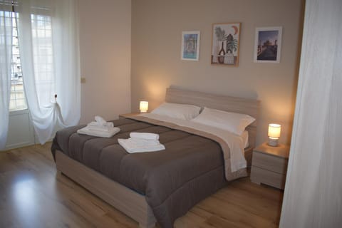 Balcony/Terrace, Bedroom, heating, air conditioner