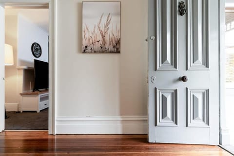 Classic Cottage: Near CBD Hospital & Parking House in Launceston