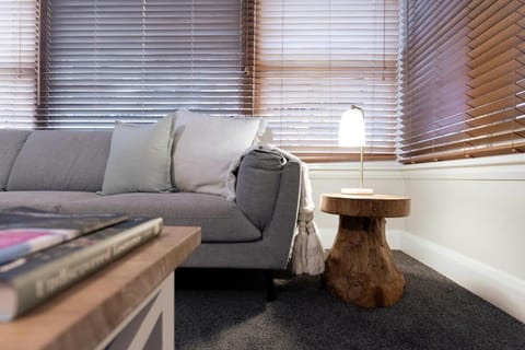 Classic Cottage: Near CBD Hospital & Parking House in Launceston