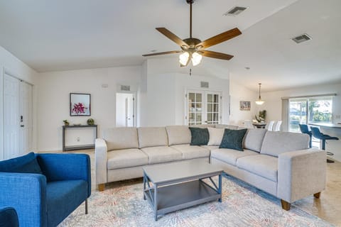 Canal-Front Cape Coral Home with Fire Pit, By Beach! House in Cape Coral