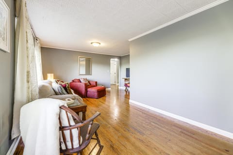 Pet-Friendly Union Home about 19 Mi to Cincinnati! House in Ohio