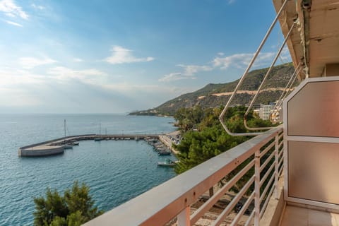 MC 2 Residences Apartment in Euboea