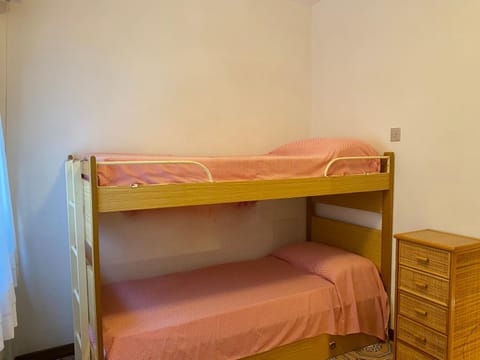 Bed, Photo of the whole room, Bedroom, bunk bed