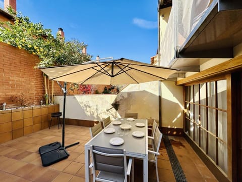 BBQ facilities, Balcony/Terrace