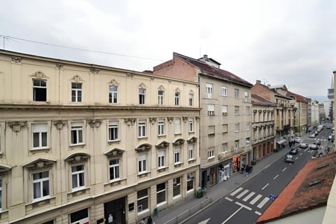 Property building, Street view