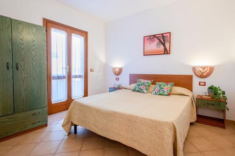 Property building, Living room, Bedroom