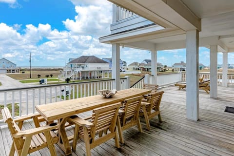 #Beach Please home House in Bolivar Peninsula
