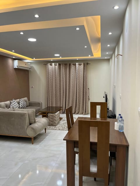 TV and multimedia, Living room, Dining area