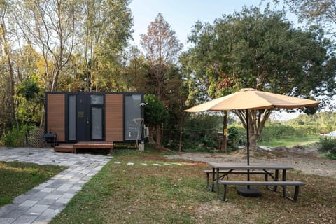 Property building, Patio