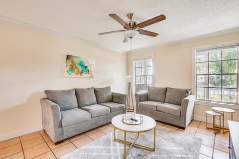 4 Mi to Busch Gardens Lovely Tampa Home! House in Temple Terrace