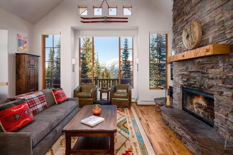 7 Gambler home House in Big Sky