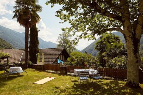 Wild Valley Palm Garden in Valle Onsernone Apartment in Canton of Ticino