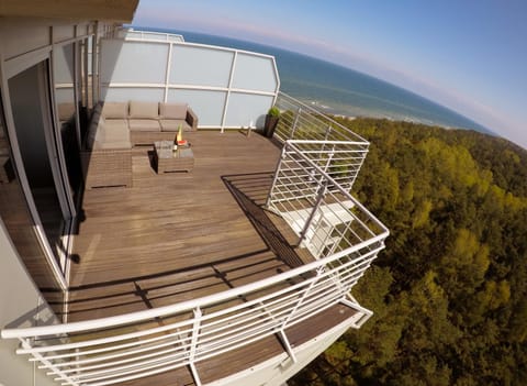 View (from property/room), Balcony/Terrace, Sea view