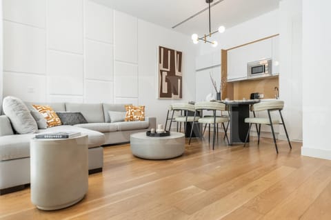 Living room, Dining area, kitchen