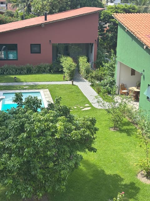 Property building, Garden, Garden view, Swimming pool