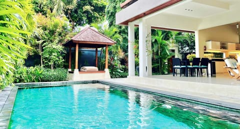Property building, Day, Garden, Dining area, Garden view, Pool view, Swimming pool