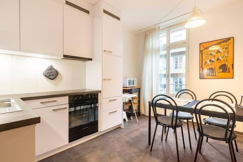 Central City - inkl Parking and Bern Ticket Apartment in City of Bern