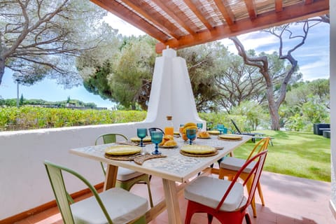Patio, Natural landscape, Balcony/Terrace