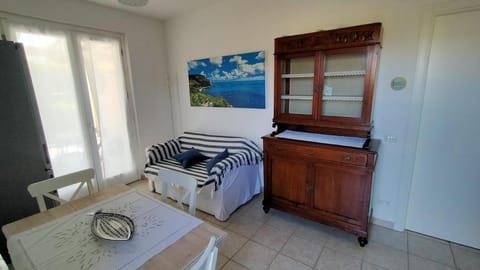 Appartamento cod. 461 Taunus Vacanze House in Marcelli