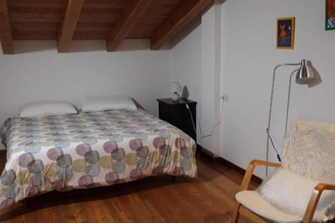 Casa San Luigi con piscina House in Colico